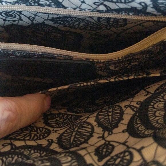 Carlos Santana Black Clutch With Silver Studs - Picture 8 of 16